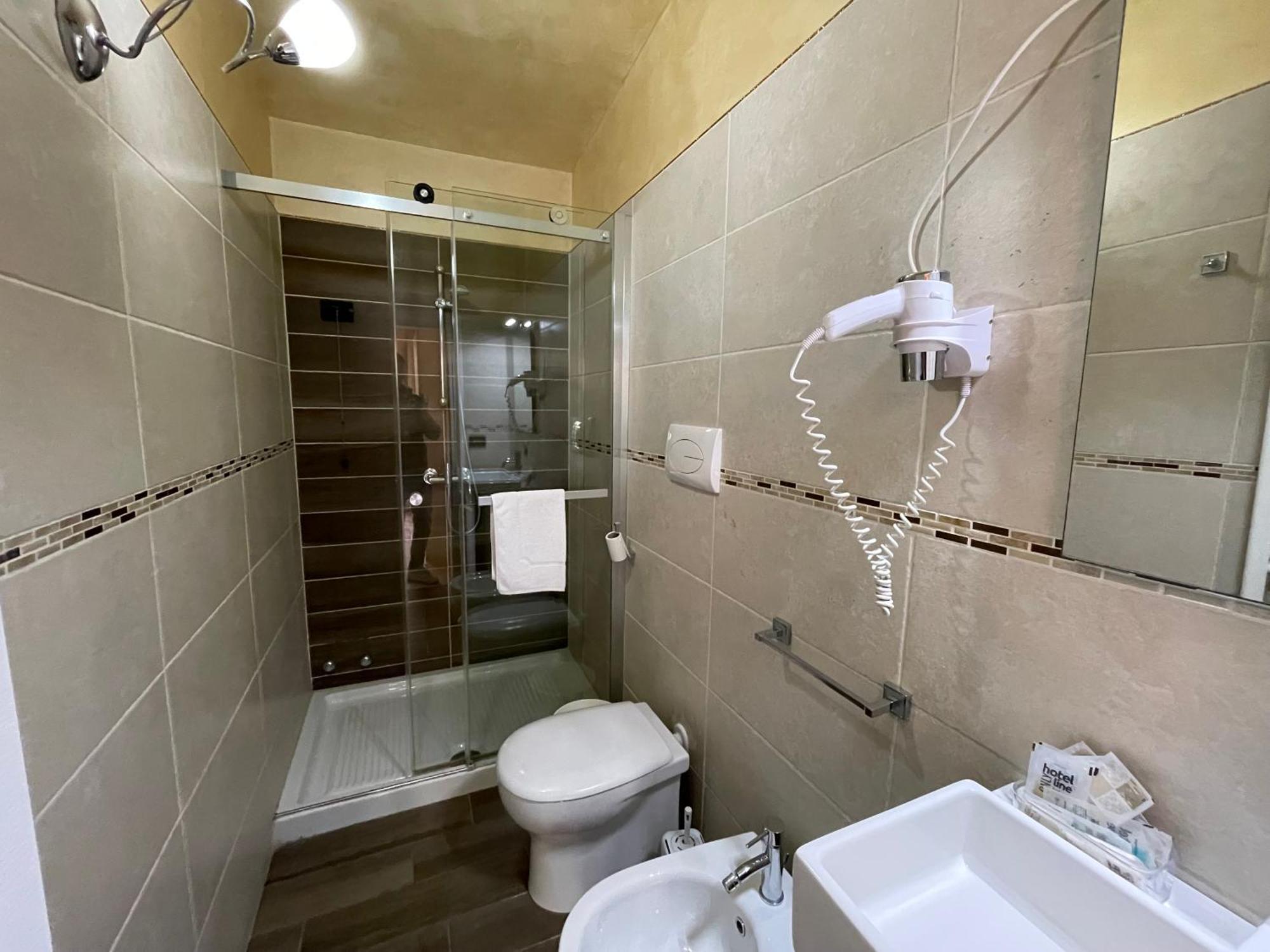 Hotel Central Giacomini Salo Ngoại thất bức ảnh