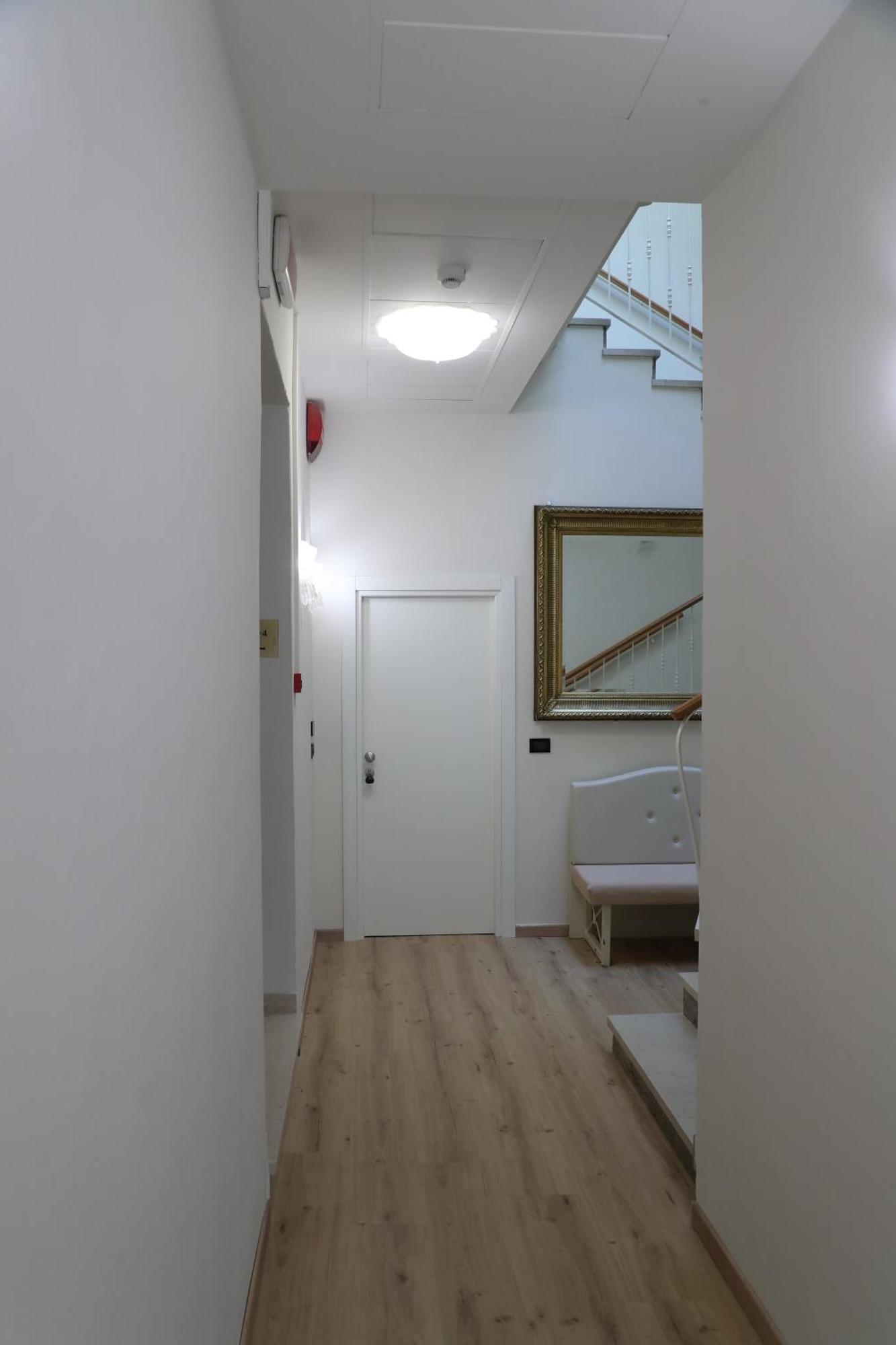 Hotel Central Giacomini Salo Ngoại thất bức ảnh