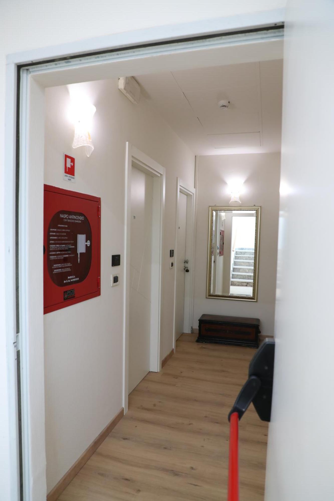 Hotel Central Giacomini Salo Ngoại thất bức ảnh