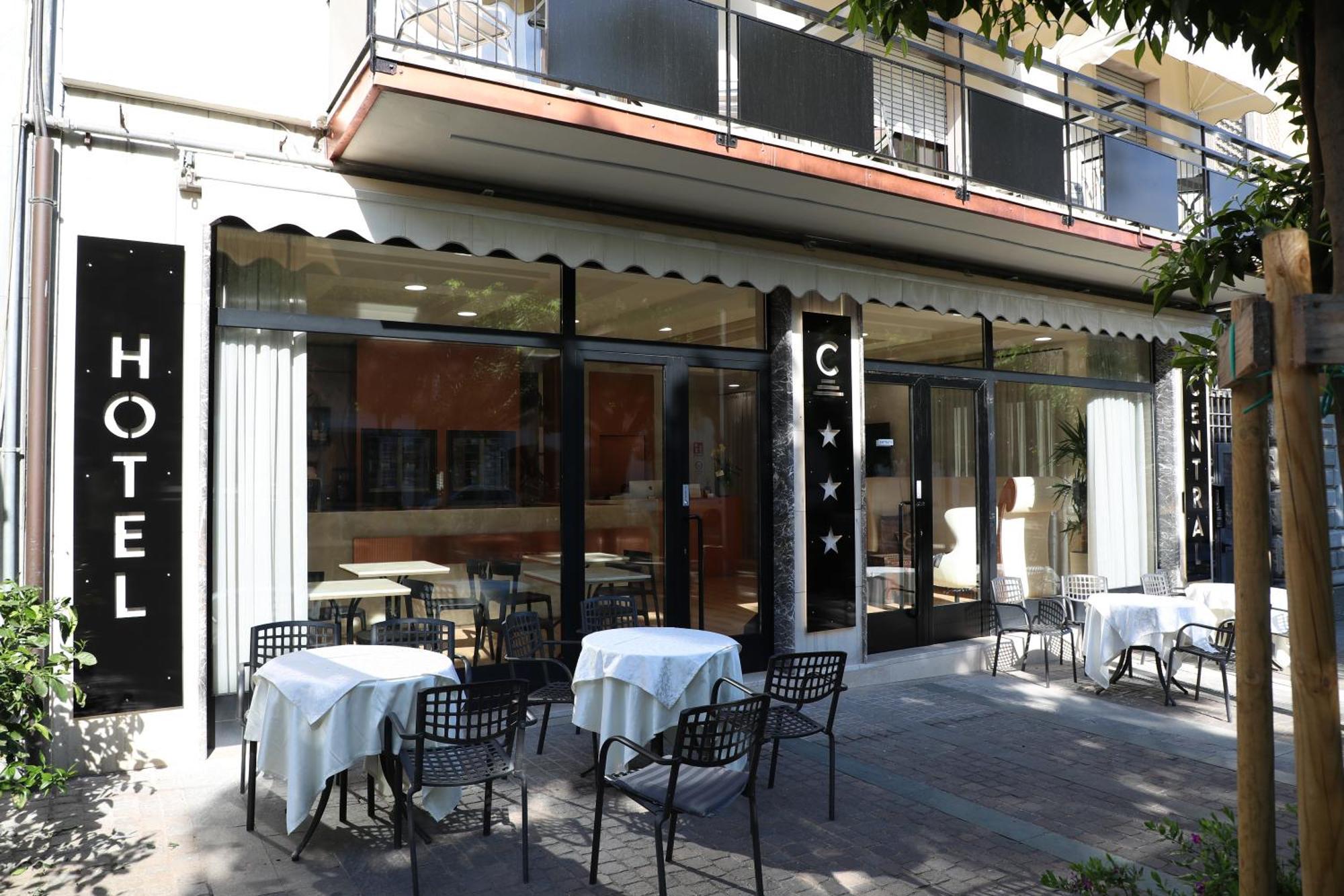 Hotel Central Giacomini Salo Ngoại thất bức ảnh