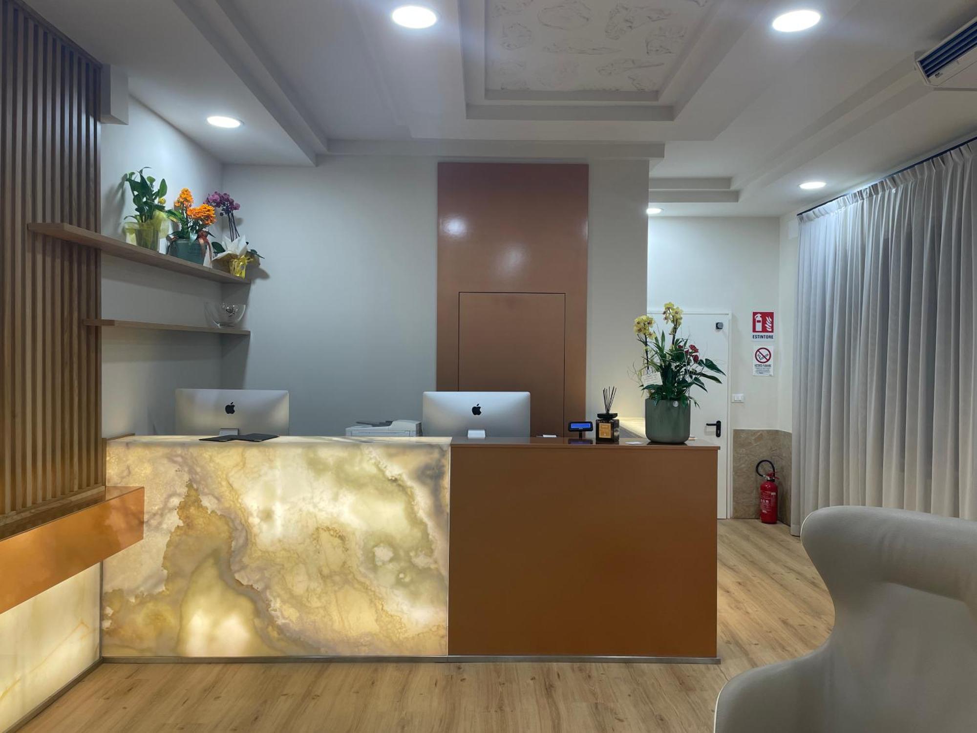 Hotel Central Giacomini Salo Ngoại thất bức ảnh