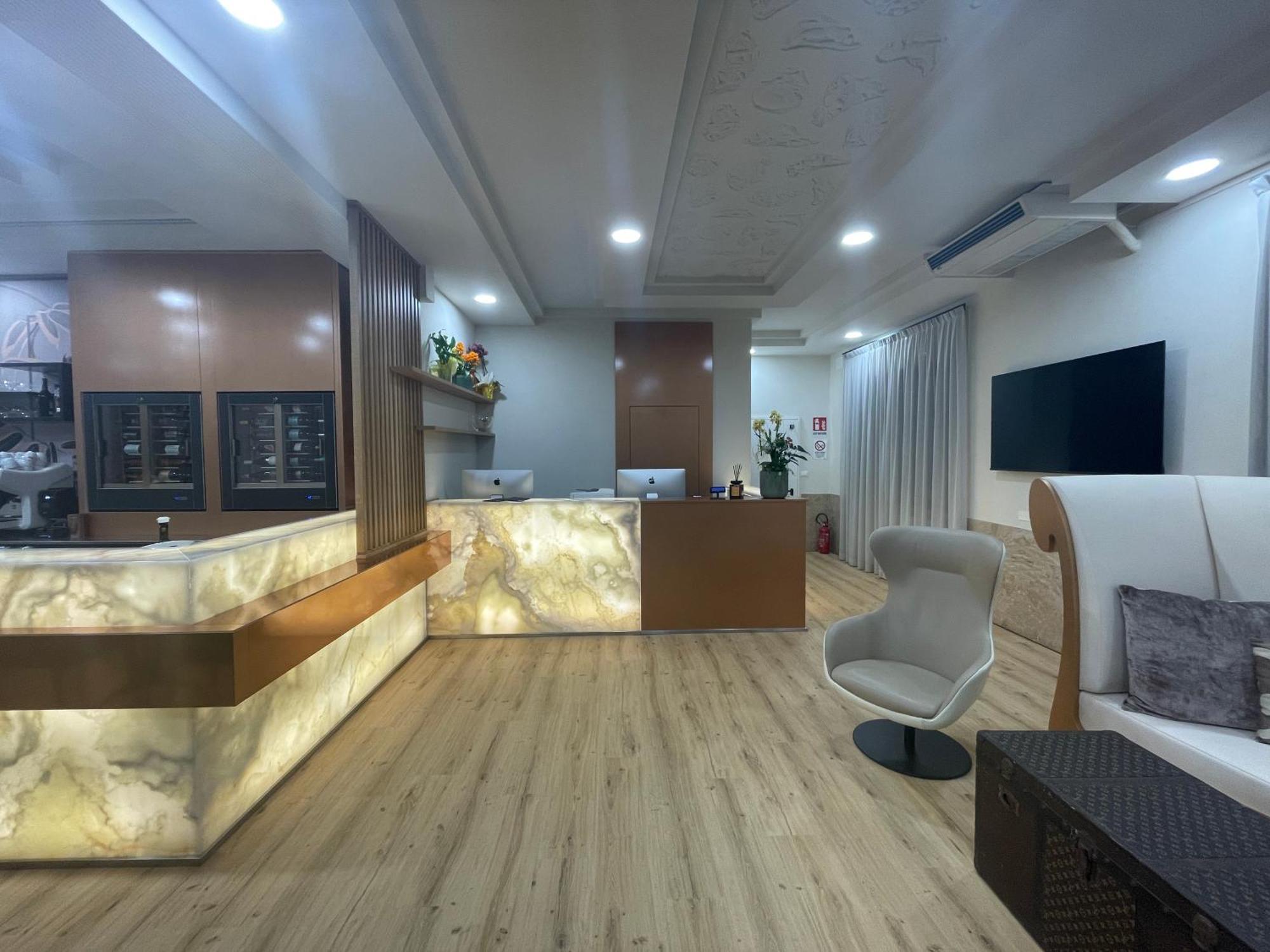 Hotel Central Giacomini Salo Ngoại thất bức ảnh