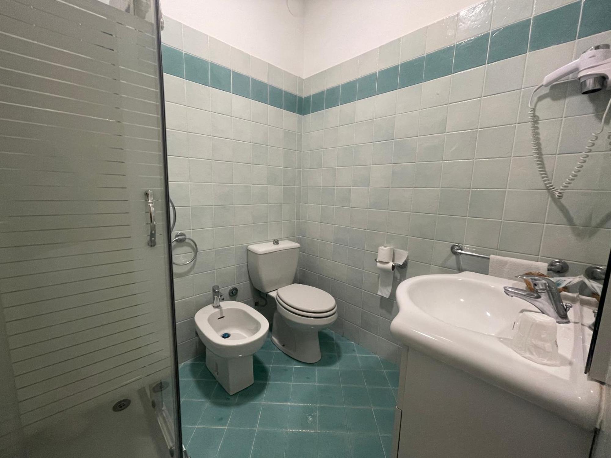 Hotel Central Giacomini Salo Ngoại thất bức ảnh