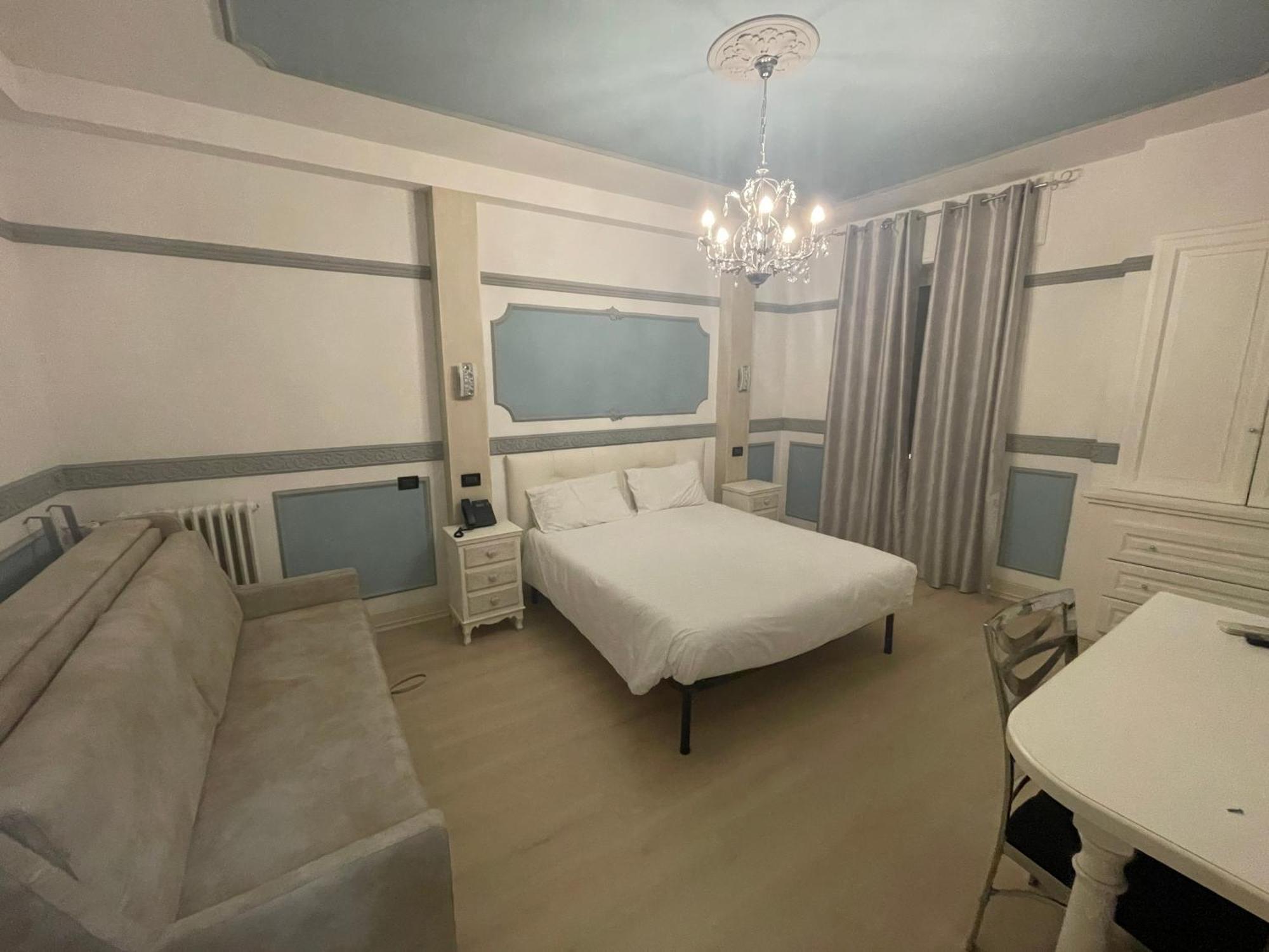 Hotel Central Giacomini Salo Ngoại thất bức ảnh